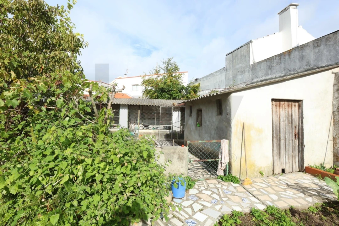 Moradia T5 para Venda em Louriçal Foto 47