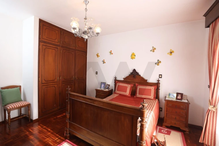 Moradia T5 para Venda em Louriçal Foto 33