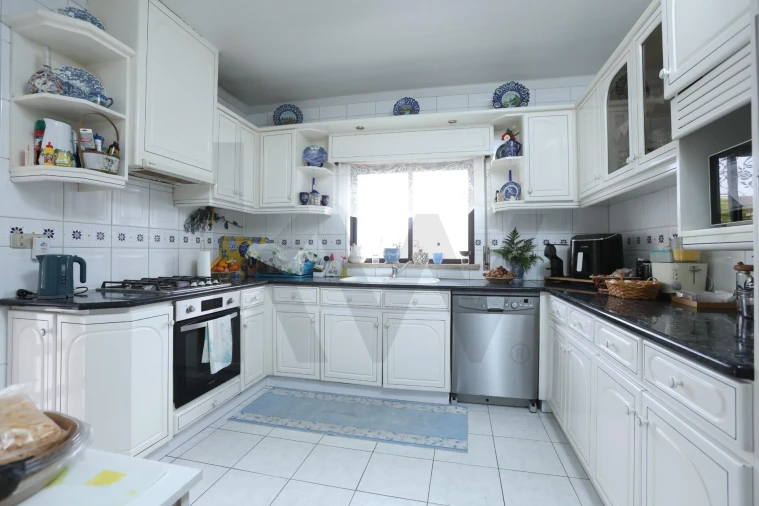 Moradia T5 para Venda em Louriçal Foto 37