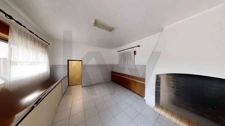 Moradia T5 para Venda em Louriçal Foto 11