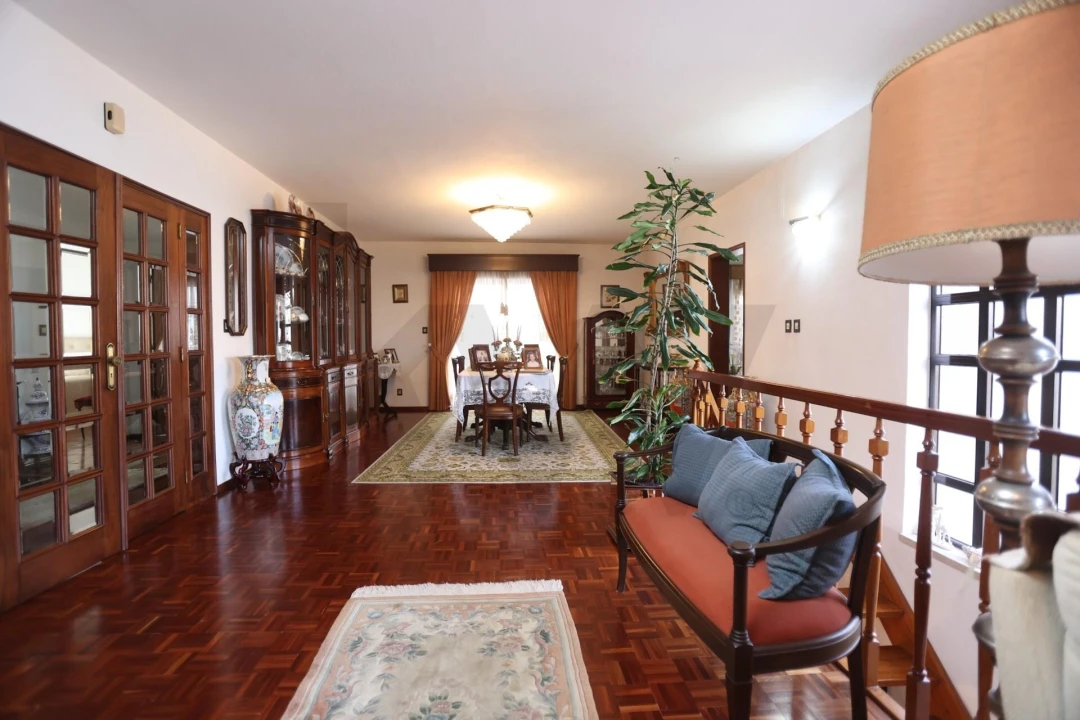 Moradia T5 para Venda em Louriçal Foto 12