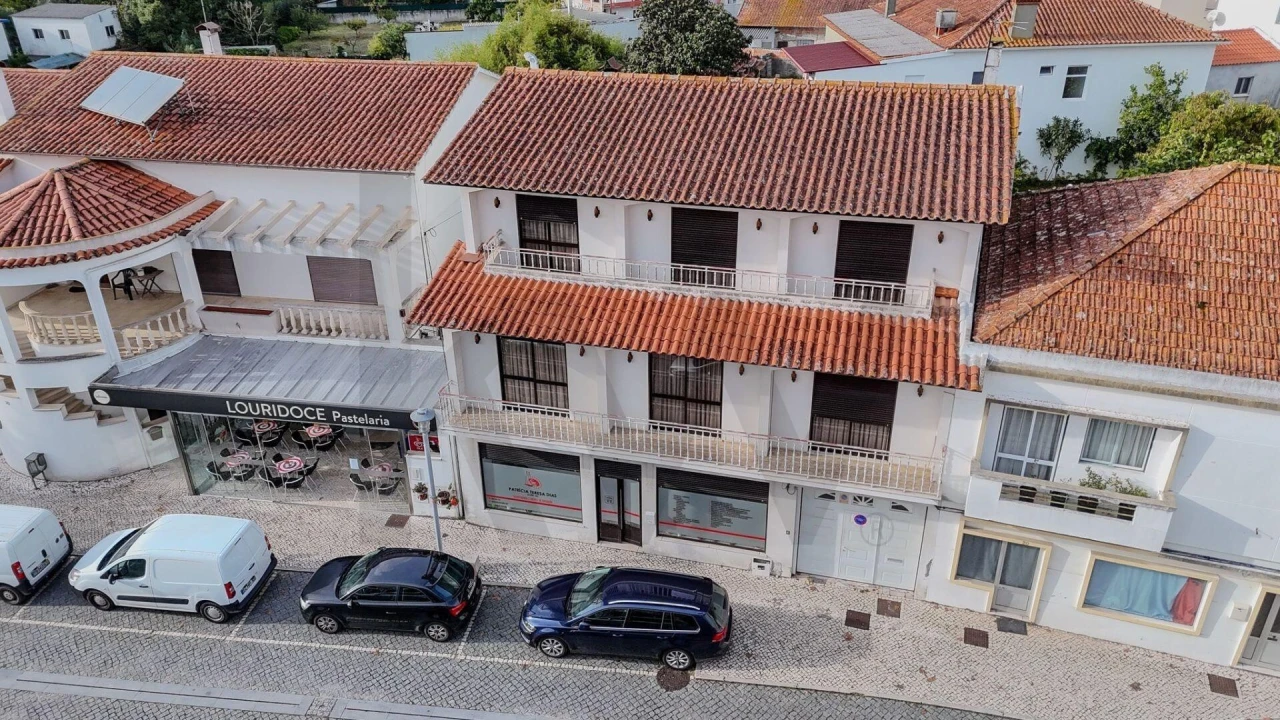 Moradia T5 para Venda em Louriçal Foto 1