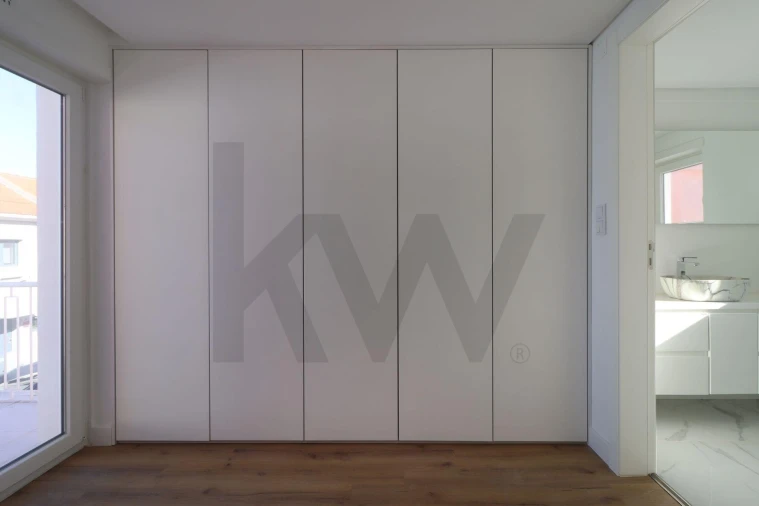 Moradia T3 para Venda em Campolide Foto 32