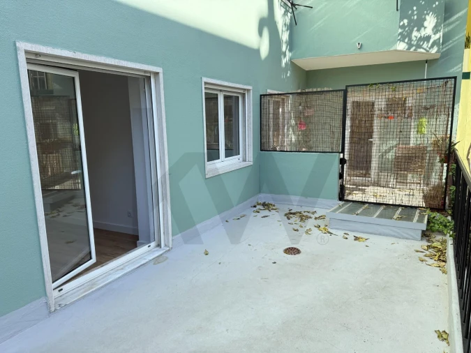 Apartamento T1 para Arrendamento em São Vicente Foto 18