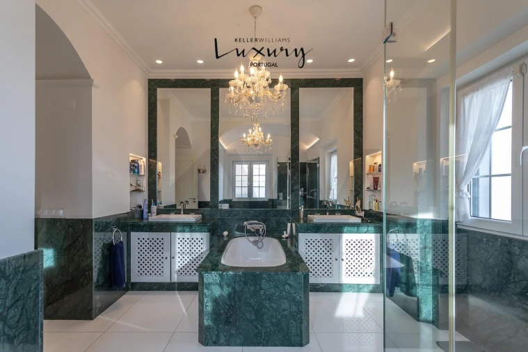 Moradia T4 para Venda em Cascais e Estoril Foto 26