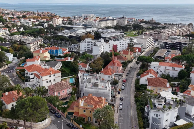 Moradia T4 para Venda em Cascais e Estoril Foto 48