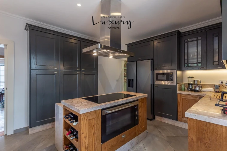 Moradia T4 para Venda em Cascais e Estoril Foto 21