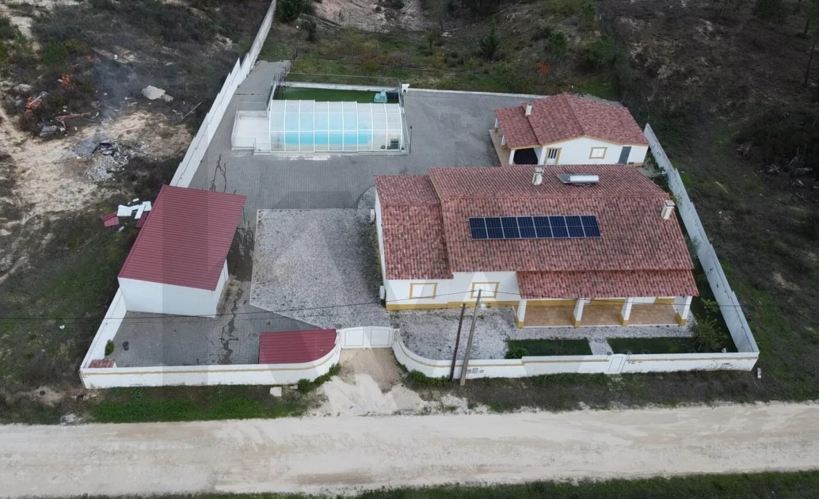 Quinta T7 para Venda em Glória do Ribatejo e Granho Foto 1
