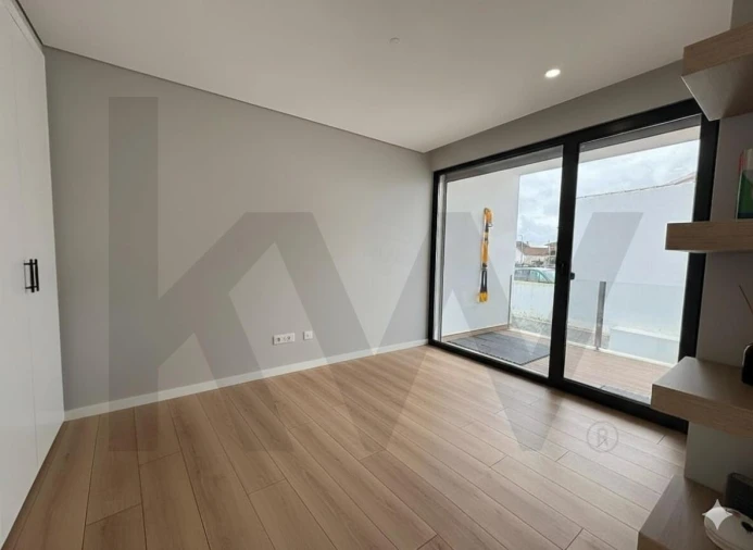 Moradia T4 para Venda em Cadaval e Pêro Moniz Foto 4