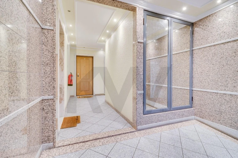 Apartamento T3 para Venda em Santo António dos Cavaleiros e Frielas Foto 20