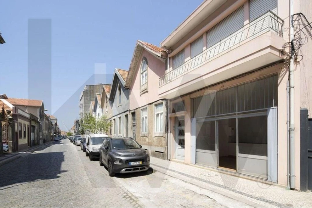 Loja para Arrendamento em Matosinhos e Leça da Palmeira Foto 14