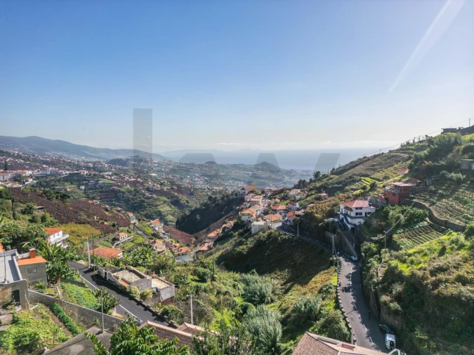 Terreno para Venda em Estreito de Camara de Lobos Foto 21