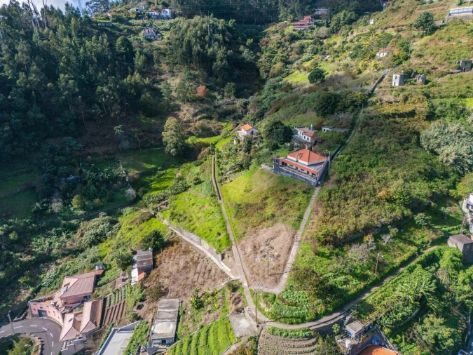 Terreno para Venda em Estreito de Camara de Lobos Foto 15