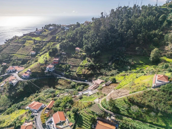 Terreno para Venda em Estreito de Camara de Lobos Foto 18