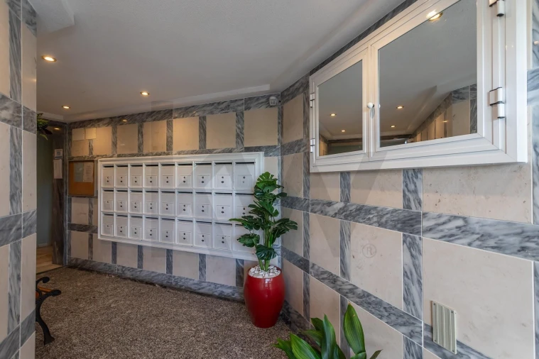 Apartamento T3 para Venda em Queluz e Belas Foto 37