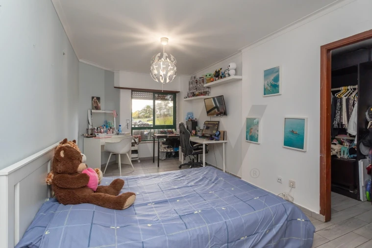 Apartamento T3 para Venda em Queluz e Belas Foto 21