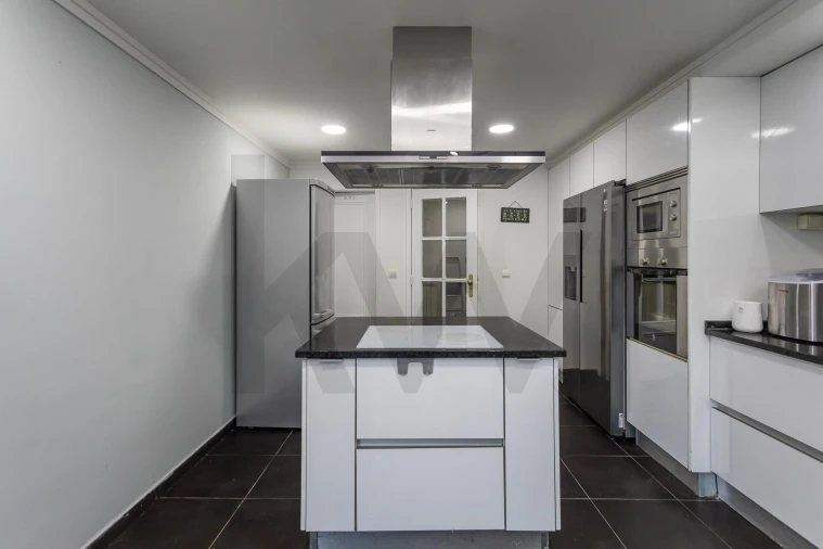 Apartamento T3 para Venda em Queluz e Belas Foto 16