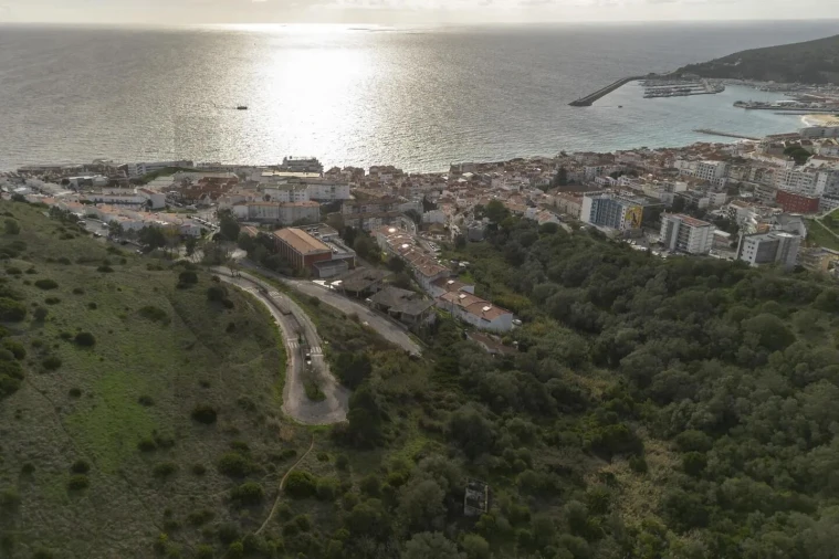 Terreno para Venda em Sesimbra (Santiago) Foto 17