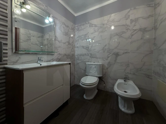 Apartamento T2 para Venda em Santo António dos Cavaleiros e Frielas Foto 19