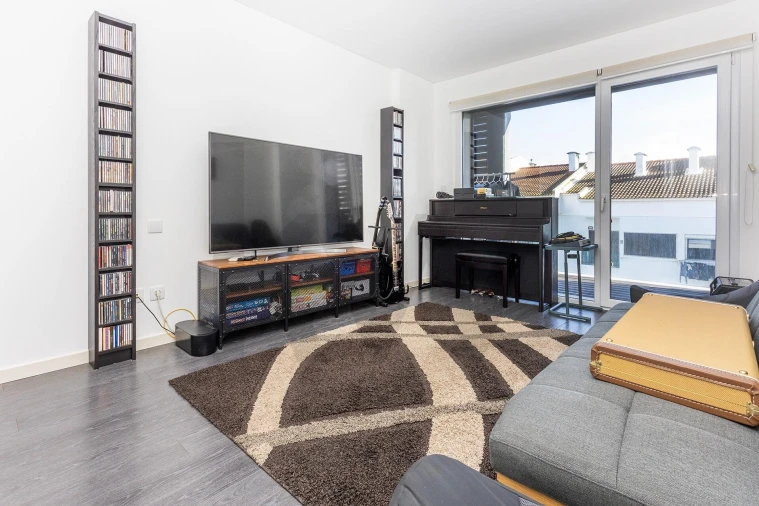 Apartamento T4 para Venda em Carcavelos e Parede Foto 30