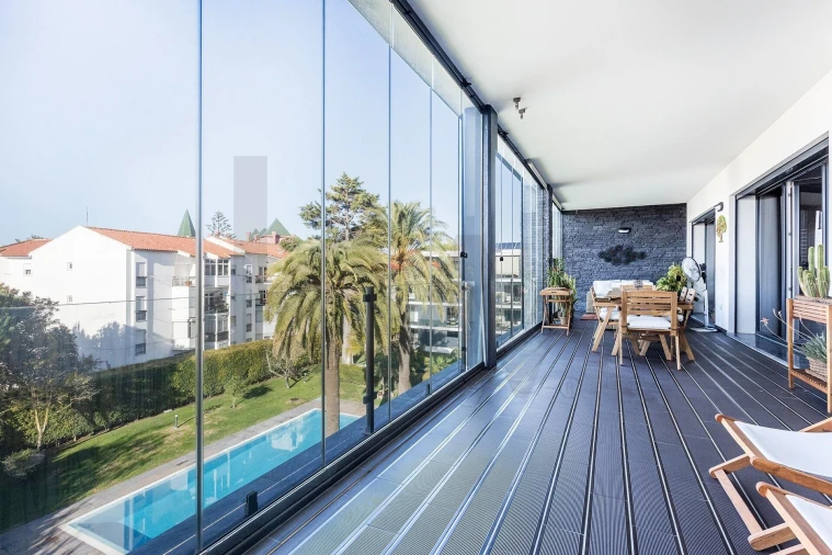 Apartamento T4 para Venda em Carcavelos e Parede Foto 14