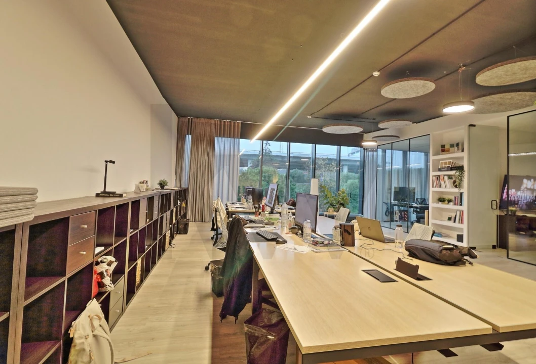 Escritório para Venda em Parque das Nações Foto 3