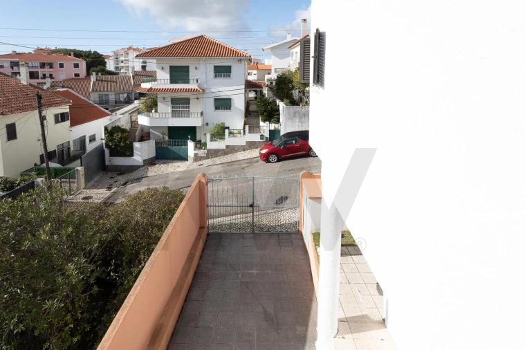 Moradia T4 para Venda em Porto Salvo Foto 55