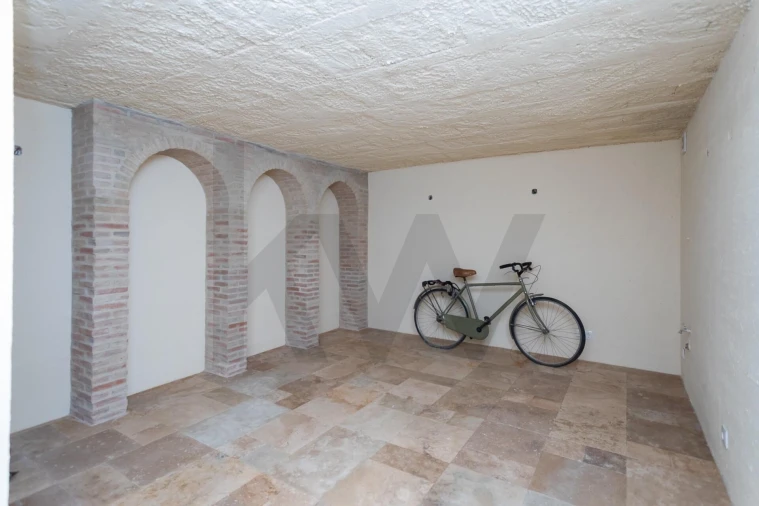 Moradia T4 para Venda em Porto Salvo Foto 66