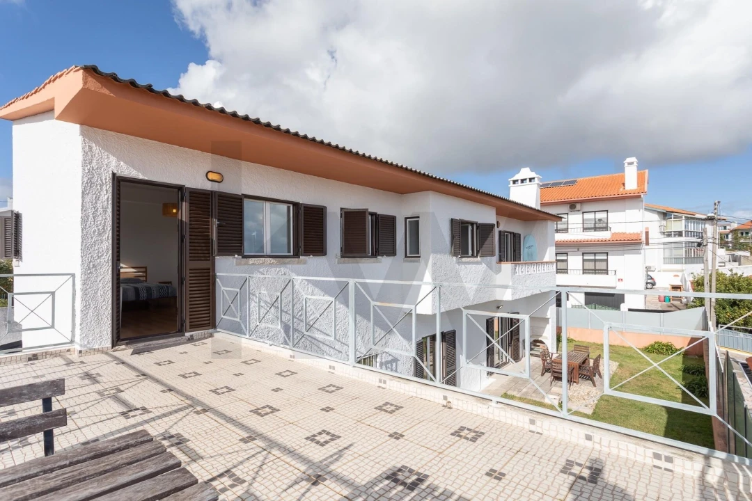 Moradia T4 para Venda em Porto Salvo Foto 49