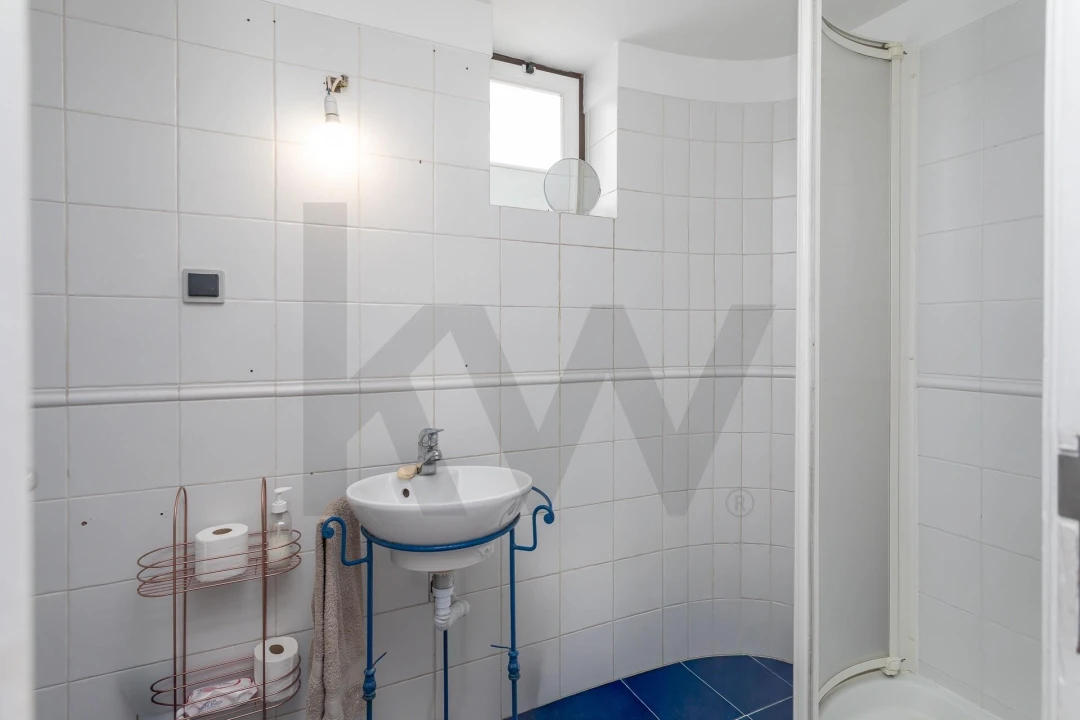 Moradia T4 para Arrendamento em Porto Salvo Foto 35