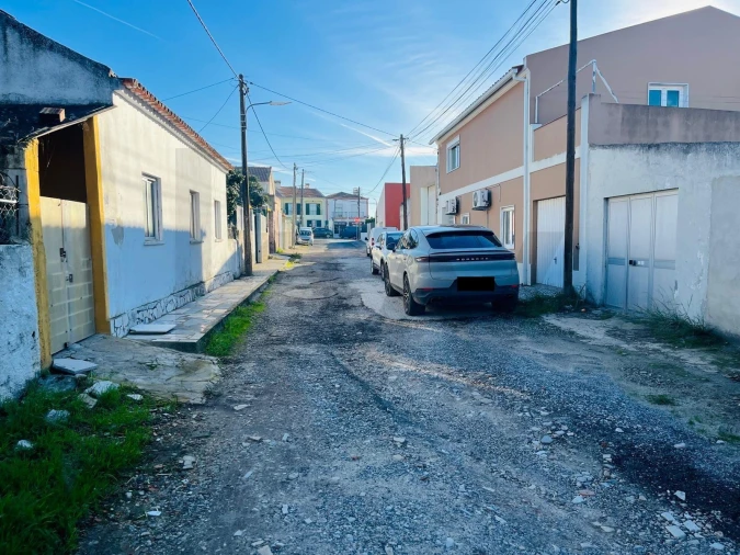 Terreno para Venda em Santo Antonio da Charneca Foto 4