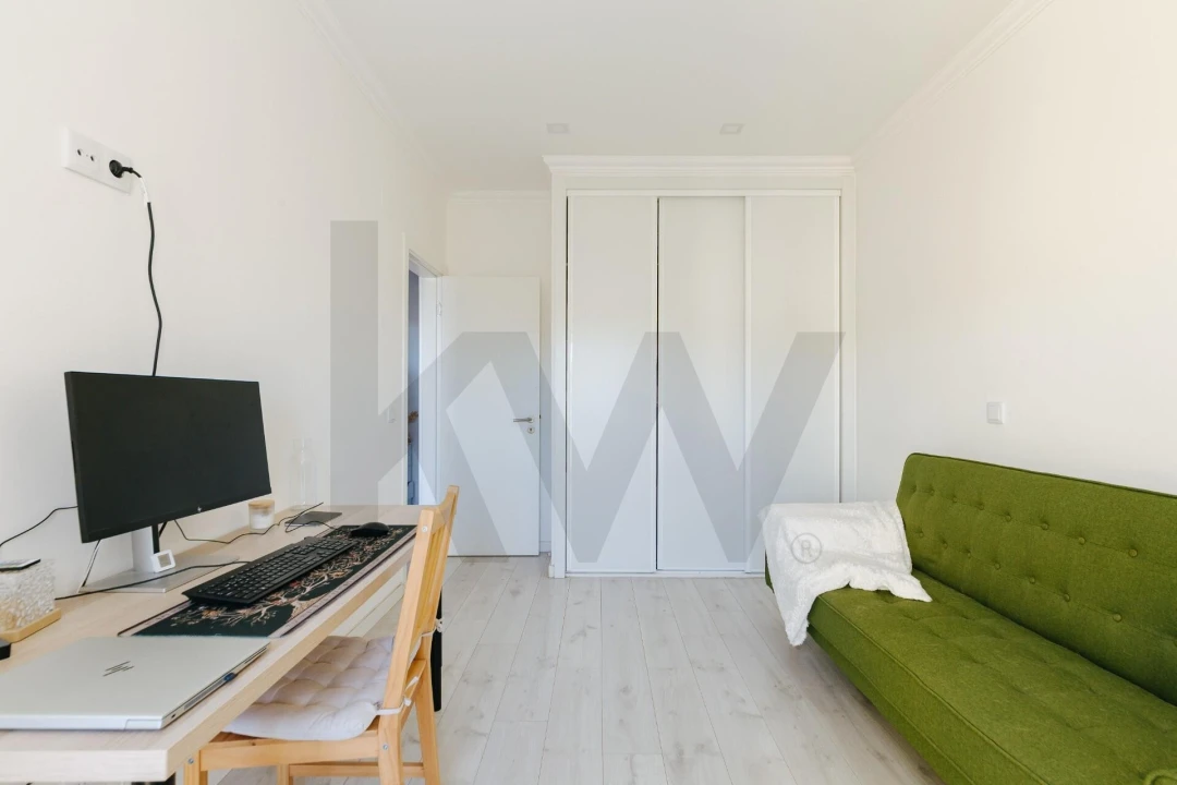 Apartamento T2 para Venda em Carnaxide e Queijas Foto 7