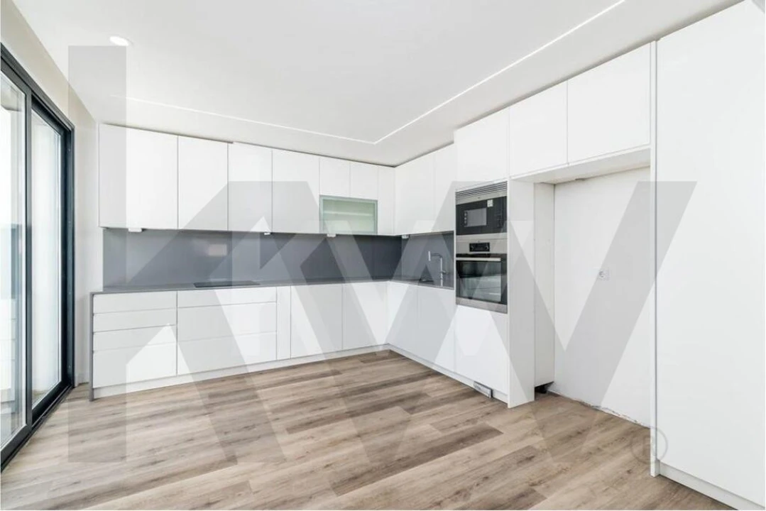 Moradia T4 para Venda em Carcavelos e Parede Foto 16