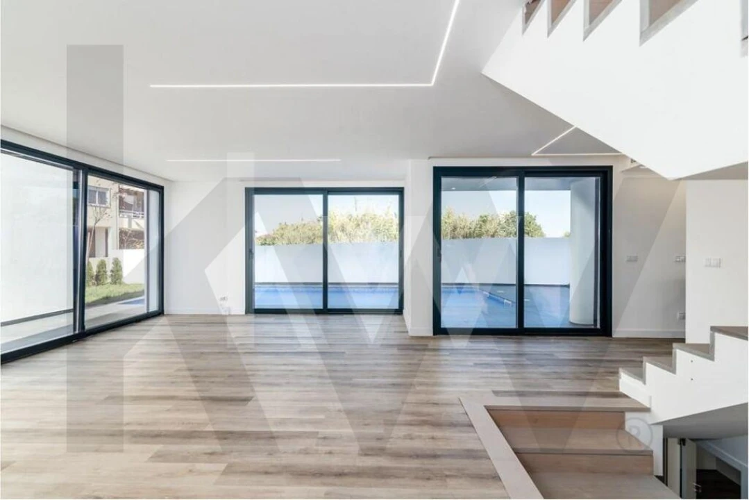 Moradia T4 para Venda em Carcavelos e Parede Foto 24