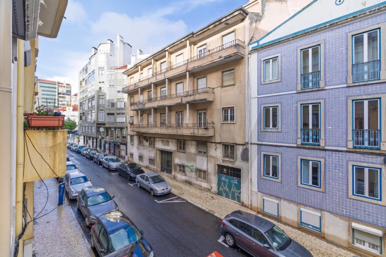 Apartamento T4 para Venda em Arroios Foto 23