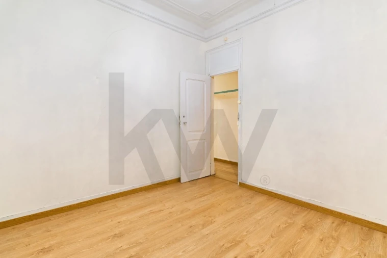 Apartamento T4 para Venda em Arroios Foto 15