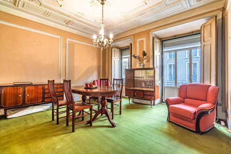 Apartamento T4 para Venda em Arroios