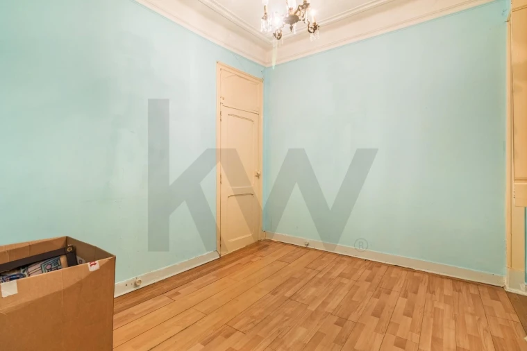 Apartamento T4 para Venda em Arroios Foto 9