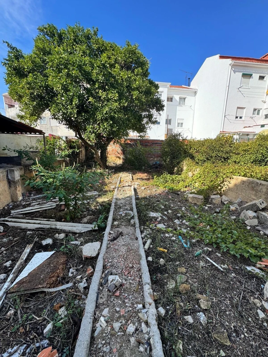 Apartamento T2 para Venda em Almada, Cova da Piedade, Pragal e Cacilhas Foto 3