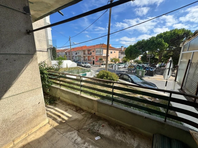 Apartamento T2 para Venda em Almada, Cova da Piedade, Pragal e Cacilhas Foto 16