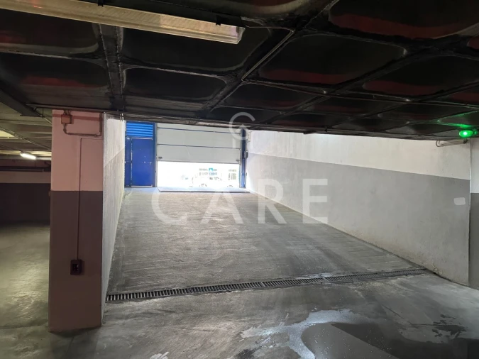 Garagem para Arrendamento em Penha de França