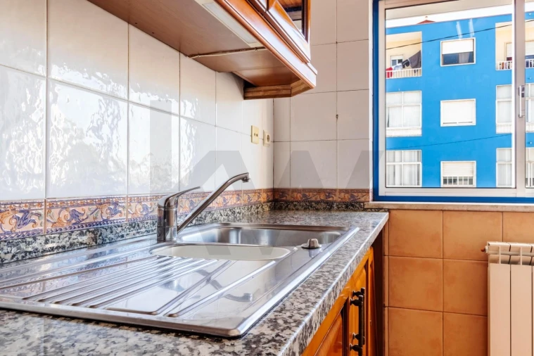 Apartamento T2 para Venda em Seixal, Arrentela e Aldeia de Paio Pires Foto 8