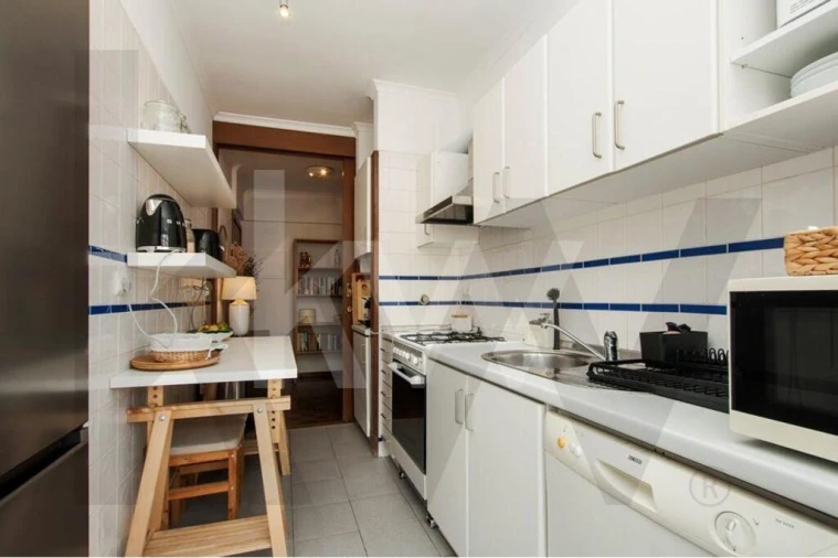 Apartamento T1 para Arrendamento em Carnide Foto 2