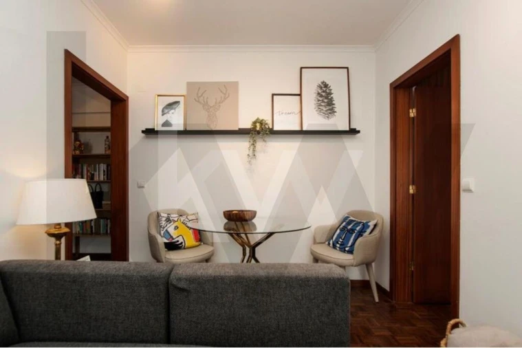 Apartamento T1 para Arrendamento em Carnide Foto 7