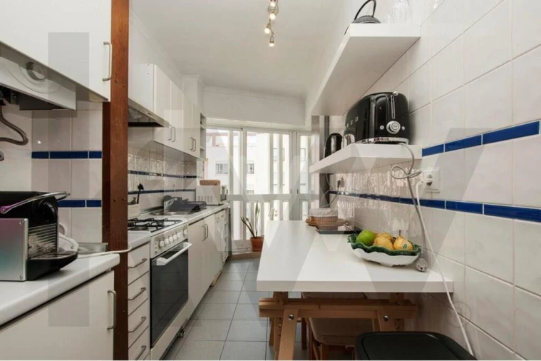 Apartamento T1 para Arrendamento em Carnide