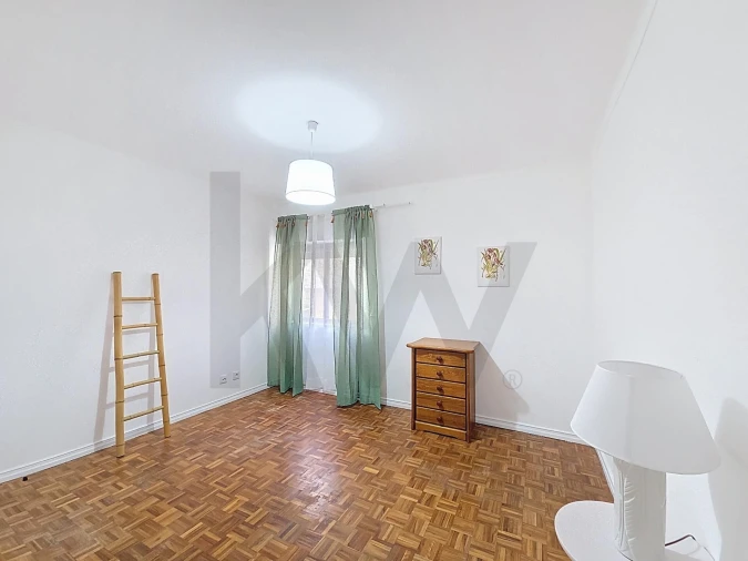 Apartamento T3 para Venda em Peniche Foto 16