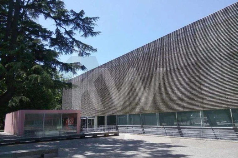 Apartamento T3 para Arrendamento em Lordelo do Ouro e Massarelos Foto 28