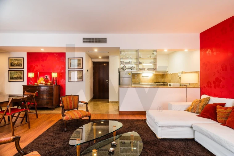 Apartamento T1 para Arrendamento em Misericórdia Foto 15