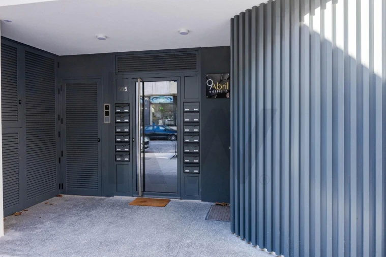 Apartamento T2 para Venda em Paranhos Foto 8