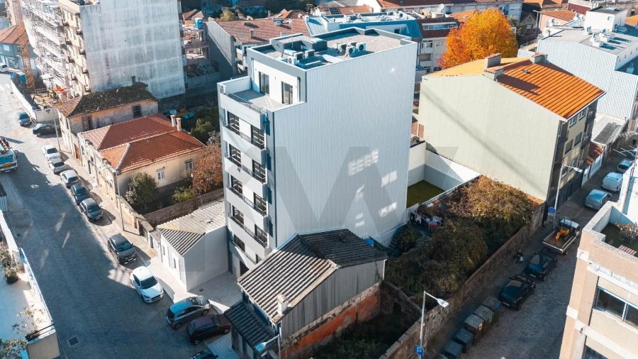 Apartamento T2 para Venda em Paranhos Foto 30